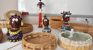 Karaman'da el sanatları sergisi düzenledi