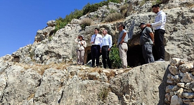 Kaymakam Erdoğan, Gökçeseki ve Topraktepe Antik Kentini inceledi