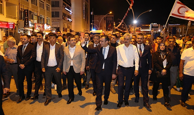 Türkçe Aşkı Vatan Aşkı Yürüyüşü Coşkuyla Yapıldı