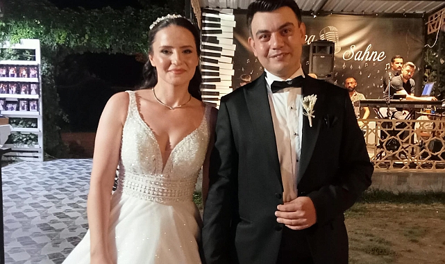 Uçar Ve Gezen Ailelerinin Mutlu Günü