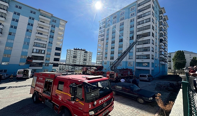 Apartmanda çıkan yangında 6 kişi dumandan etkilendi