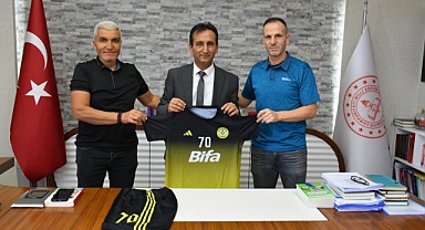 BİFA Başakspor'dan İl Millî Eğitim Müdürü Mehmet Çalışkan’a Ziyaret
