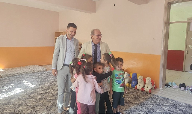 Çağlayan, minik öğrencileri ziyaret etti