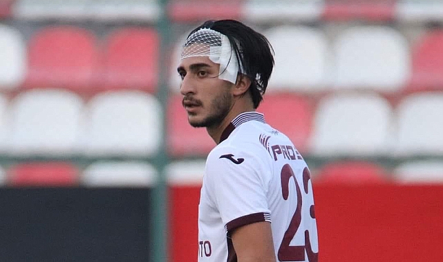 Elazığspor'dan Van maçı sonunda açıklama: Futbol, yalnızca bir rekabet ortamı değil; dostluk, kardeşlik ve barışın simgesi olmalıdır