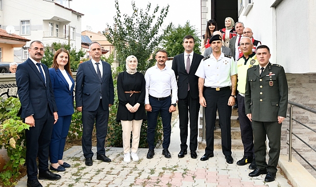 Gazi evinde ziyaret edildi