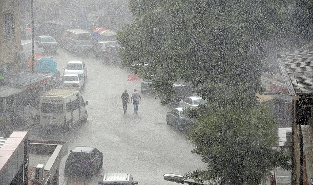 Haftaya yağış ile başlıyoruz