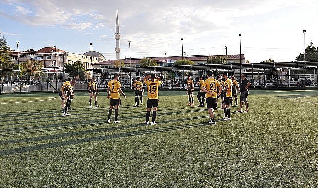 Karaman'da Kurumlar Arası Futbol Turnuvası devam ediyor