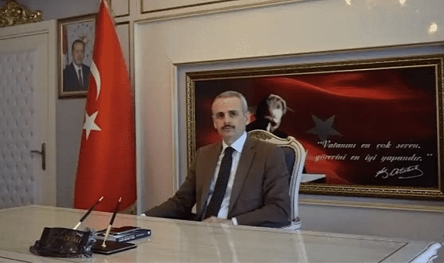 Vali Sarıibrahim Görevden Alındı, Karaman'ın Yeni Valisi Mehmet Fatih Çiçekli Oldu