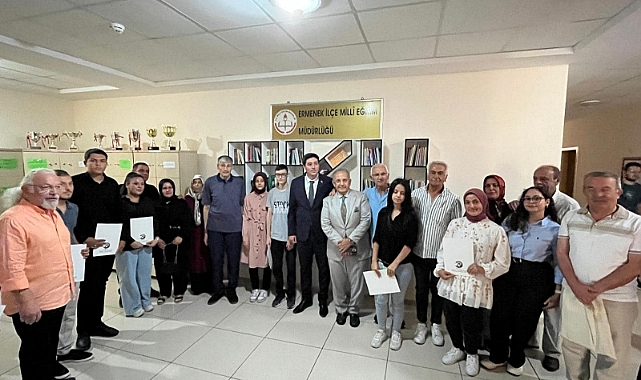 Kaymakam Erdoğan, YKS Şampiyonlarıyla Buluştu