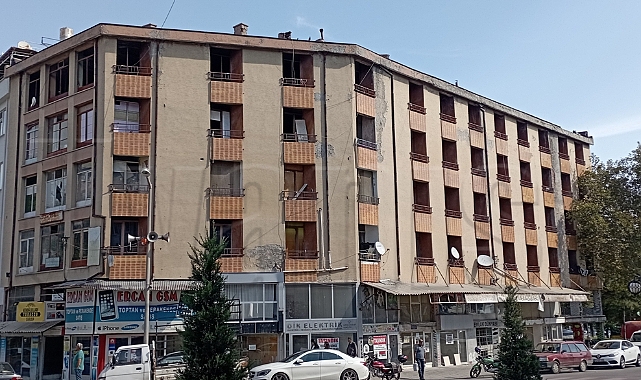 Mezhepler İşhanı Yıkıma Hazır