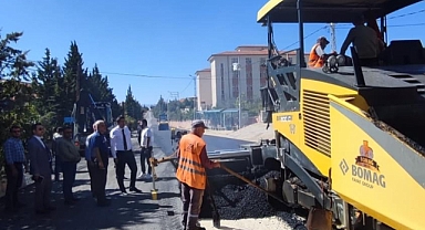Okullar Bölgesinde Asfalt Çalışması sürüyor