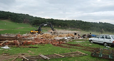 Orman Alanlarındaki Kanuna Aykırı Yapılar Yıkılacak, Masraflar Sahibinden Tahsil Edilecek