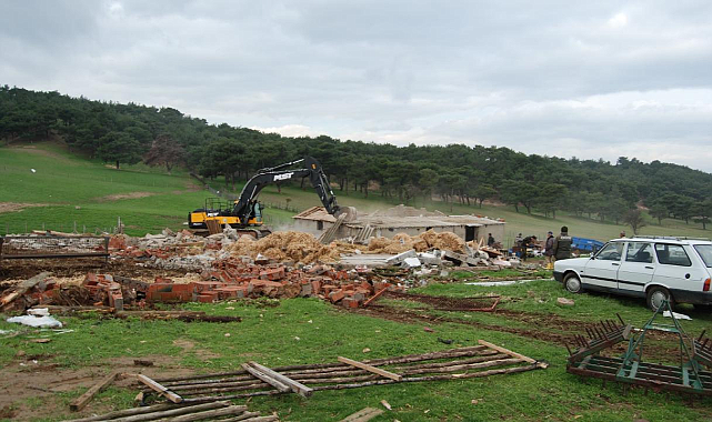 Orman Alanlarındaki Kanuna Aykırı Yapılar Yıkılacak, Masraflar Sahibinden Tahsil Edilecek