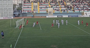 Yan Hakem Karaman FK'yı 3 Puandan Etti