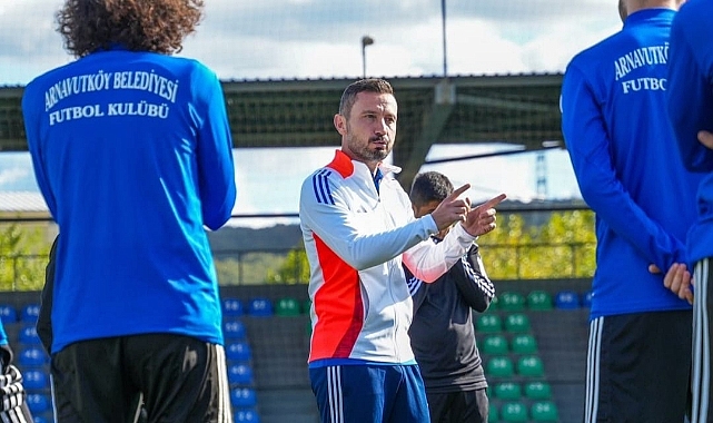 Arnavutköy Belediyespor, Teknik Direktör İlker Püren ile yollarını ayırdı