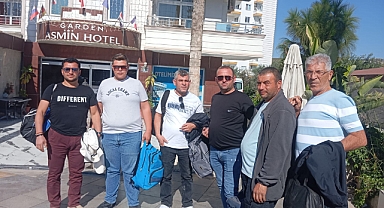 Başkan Yeşildaş'tan Belediye Personeline Tatil Jesti