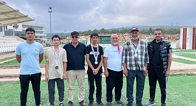 Karaman Atıcılık Takımı Mersin'den Madalyalarla Döndü