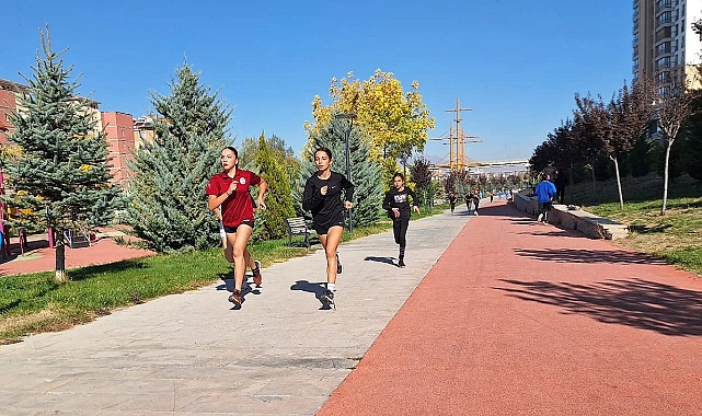 Karaman'da Cumhuriyet Koşusu Coşkuyla Gerçekleştirildi