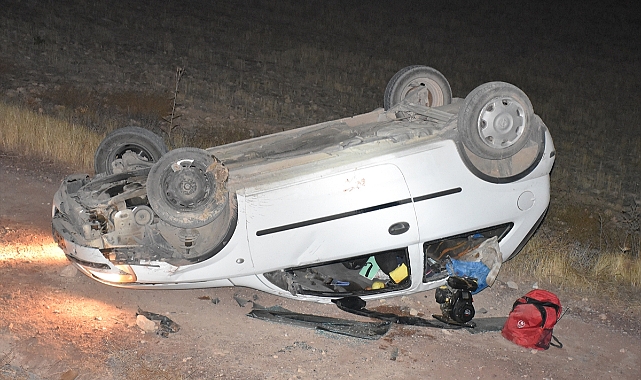 Karaman'da takla atan otomobildeki 2 kişi yaralandı