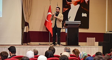 KMÜ öğrencilerine TÜBİTAK Destekleme programları hakkında seminer verildi