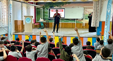 Öğrencilere gıda güvenliği ve israfı konularında eğitimler verildi