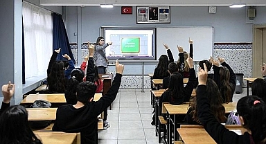 Okulların ders giriş-çıkış saatlerinde düzenleme yapıldı