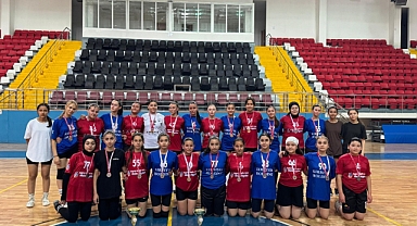 29 Ekim Cumhuriyet Kupası Hentbol müsabakaları tamamlandı