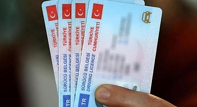 Eski tip ehliyetleri yenileme süresi uzatıldı