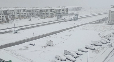 Karaman'da özlenen manzara! Kent beyaza büründü