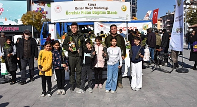 Karaman'da vatandaşlara fidan dağıtıldı
