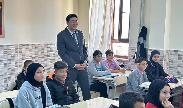 Kaymakam Erdoğan Güneyyurt’ta okulları ziyaret etti