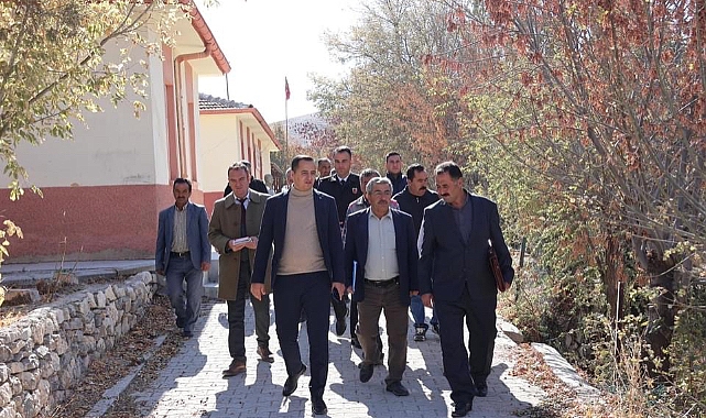 Kaymakam Ünlü köy gezilerini sürdürüyor