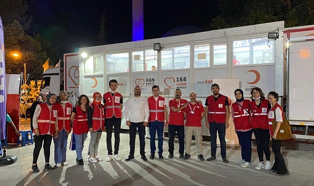 Kızılay'dan Birbirimize Candan Bağlıyız Kan Bağışı Kampanyası