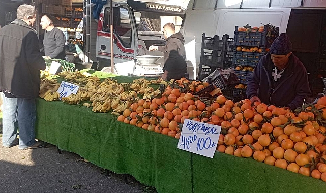 Pazarda en fazla portakal satılıyor