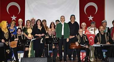 Türk Dünyası Müzikleri Korosundan Muhteşem Konser