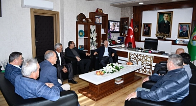 Vali Çiçekli Karaman Ziraat Odasını Ziyaret Etti