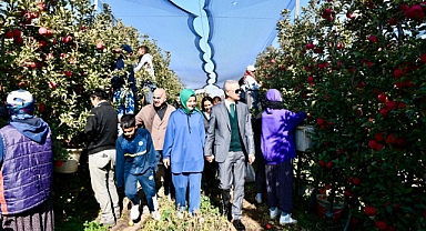 Vali Çiçekli: "Şehrimizin ülkemiz elma üretiminde çok önemli bir yeri var"