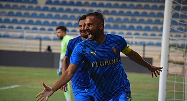 2. Lig Kırmızı Grupta İlk Yarının En Çok Gol Atan Oyuncusu Yasin Öztekin Oldu