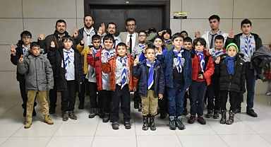 Atak İzcilik Spor Kulübü'nden İl Müdürü Mehmet Çalışkan'a Anlamlı Ziyaret