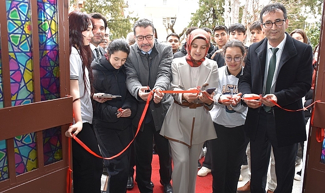 Çöpten Gelen Güzellik: Karaman’ın Genç Sanatçıları Sahneye Çıktı