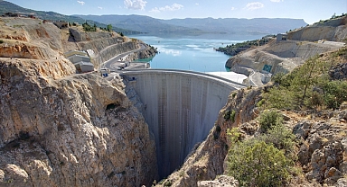 Ermenek Barajı ve HES santrali ekonomiye 30 milyar lira katkı sağladı