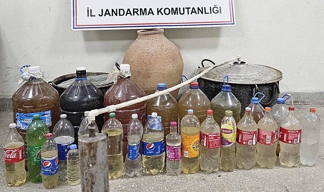 Karaman'da yılbaşı öncesi sahte içki operasyonu: yüzlerce litre yakalandı