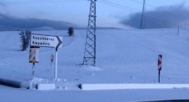 Karaman Merkezde Yağmur, Ayrancı'da Kar Etkili Oldu