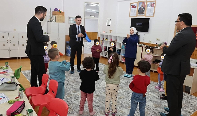 Kaymakam Yamakoğlu, okulları inceledi