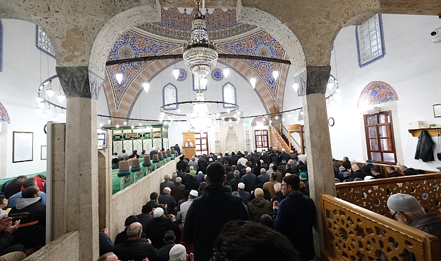 Özdağ Ailesi İçin Mevlid-i Şerif Okutuldu