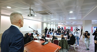 Vali Çiçekli, ‘Gençlik Politika Belgesi Vizyon Çalıştayı’ nda Gençlerle Bir Araya Geldi
