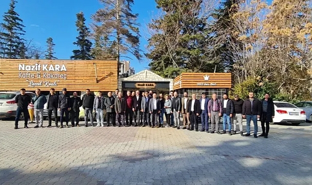 AK Parti Gazetecilerle Kahvaltıda Buluştu