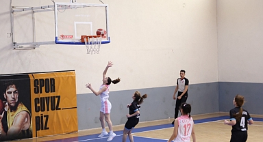 Basketbol Grup Müsabakalarında Heyecan Başladı