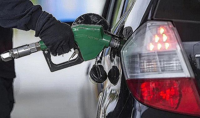 Benzine zam geliyor!
