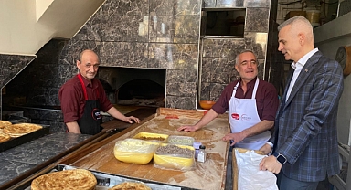 Karaman'da tahinli deyince ilk akla gelen tarihi fırına Vali Çiçekli'den ziyaret